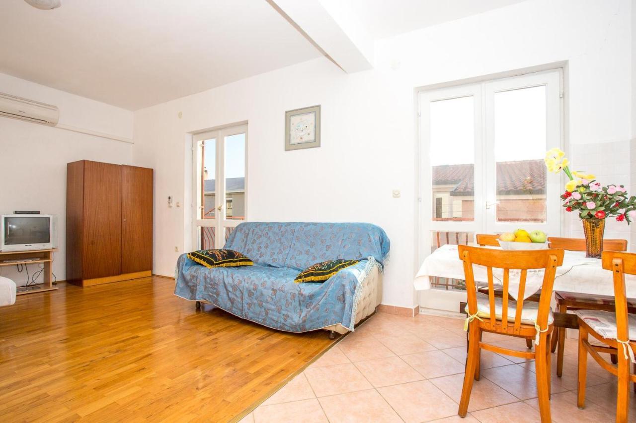 Apartments Nuic 748 Makarska Bagian luar foto