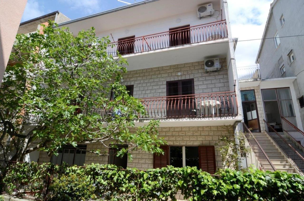 Apartments Nuic 748 Makarska Bagian luar foto